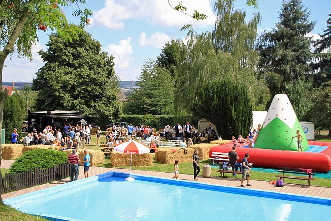 Tag der offenen Tür im Freibad Oldisleben (Foto: Frank Kette) Tag der offenen Tür im Freibad Oldisleben (Foto: Frank Kette)