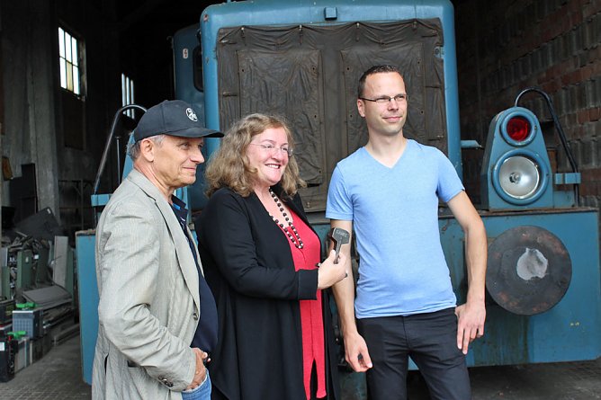 Strom für den Lokschuppen (Foto: Karl-Heinz Herrmann) Strom für den Lokschuppen (Foto: Karl-Heinz Herrmann)
