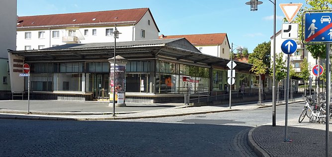 Grünanlage statt Flachläden? (Foto: Karl-Heinz Herrmann) Grünanlage statt Flachläden? (Foto: Karl-Heinz Herrmann)