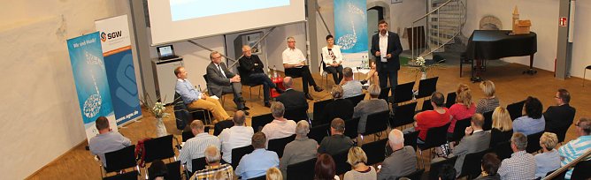 Ideen ja - Und auch schon Lösungen? (Foto: Karl-Heinz Herrmann) Ideen ja - Und auch schon Lösungen? (Foto: Karl-Heinz Herrmann)