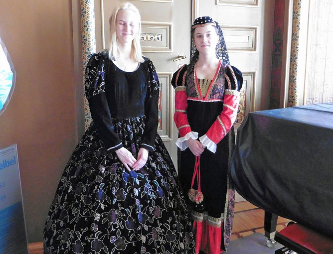 Schlosst&uuml;ren &ouml;ffneten sich (Foto: Dorothea Kieper)