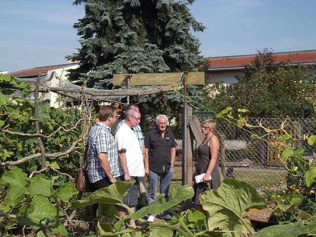 AG Projekte weilte bei den Gartenfreunden im Kyffhäuserkreis (Foto: Thomas Leipold) AG Projekte weilte bei den Gartenfreunden im Kyffhäuserkreis (Foto: Thomas Leipold)
