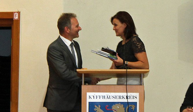 Arbeit des Verwaltungsrat im Kreistag (Foto: Karl-Heinz Herrmann) Arbeit des Verwaltungsrat im Kreistag (Foto: Karl-Heinz Herrmann)