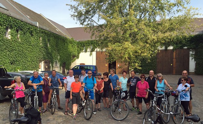 Vereinsfahrt 2016 des VC Blau-Weiß72 Oldisleben e.V. (Foto: Privat) Vereinsfahrt 2016 des VC Blau-Weiß72 Oldisleben e.V. (Foto: Privat)