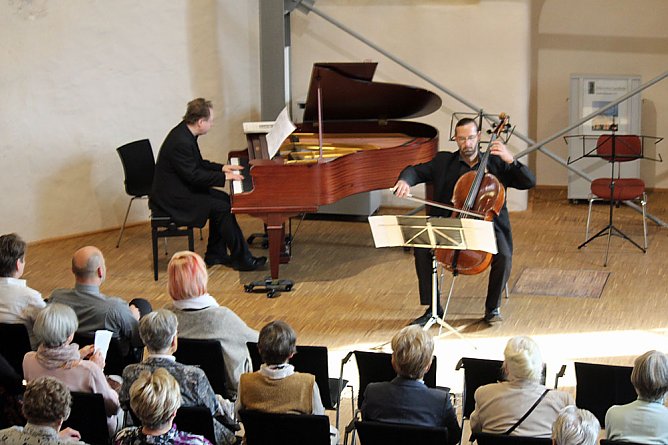 Musik vom "Kunstverderber" (Foto: Karl-Heinz Herrmann) Musik vom "Kunstverderber" (Foto: Karl-Heinz Herrmann)