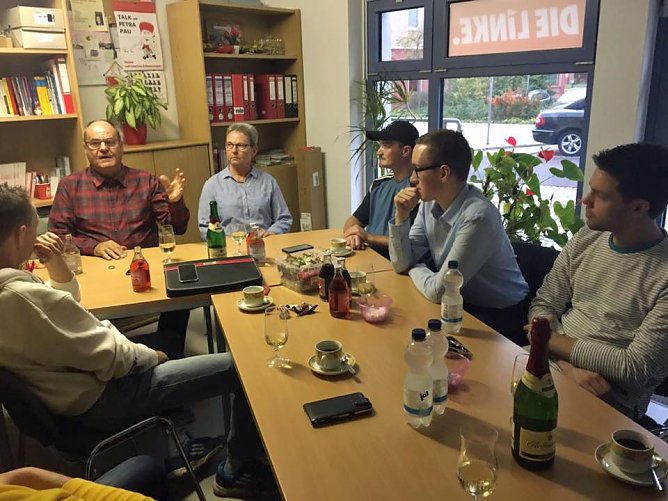 Neumitgliedertreffen der Linkspartei (Foto: Die Linke Kyffhäuserkeis) Neumitgliedertreffen der Linkspartei (Foto: Die Linke Kyffhäuserkeis)