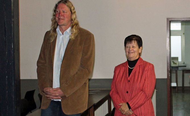 Viele exotische Vögel zu sehen (Foto: Karl-Heinz Herrmann) Viele exotische Vögel zu sehen (Foto: Karl-Heinz Herrmann)