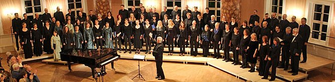 Matterhorn der Chormusik erklommen (Foto: Karl-Heinz Herrmann) Matterhorn der Chormusik erklommen (Foto: Karl-Heinz Herrmann)