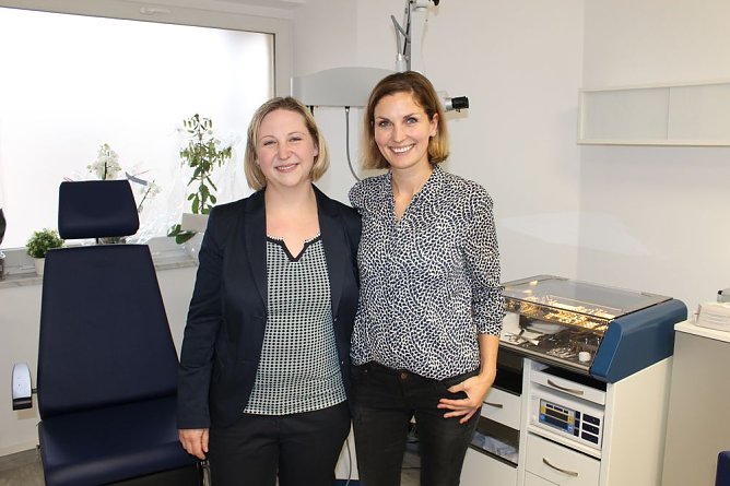 Eröffnung neuer Arztpraxen (Foto: Karl-Heinz Herrmann) Eröffnung neuer Arztpraxen (Foto: Karl-Heinz Herrmann)