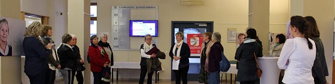 Frauen fordern ihr Recht ein und klagen an (Foto: Karl-Heinz Herrmann)