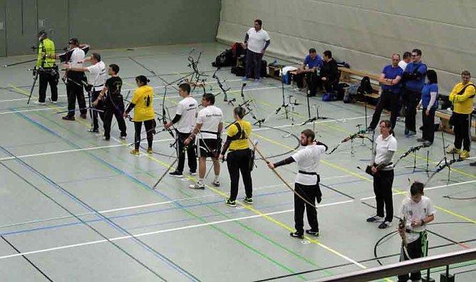 Bogensch&uuml;tzen im Wettkampf (Foto: Karl-Heinz Herrmann)