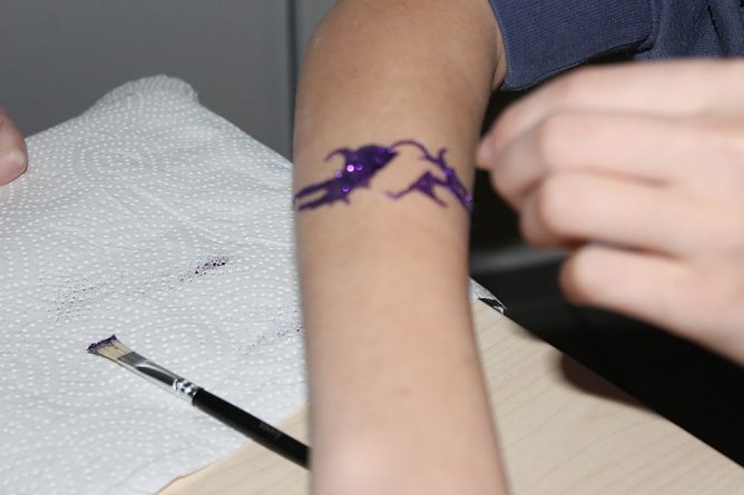 Weihnachtsmarkt im Hasenholz – Östertal (Foto: Karl-Heinz Herrmann) Weihnachtsmarkt im Hasenholz – Östertal (Foto: Karl-Heinz Herrmann)