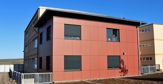 Spende zur Einweihung (Foto: Karl-Heinz Herrmann) Spende zur Einweihung (Foto: Karl-Heinz Herrmann)