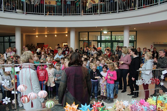 Gemeinsamer Weihnachtsmarkt (Foto: Karl-Heinz Herrmann)