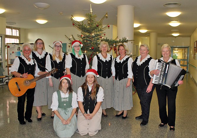 Dank an DRK-Krankenhaus (Foto: Karl-Heinz Herrmann) Dank an DRK-Krankenhaus (Foto: Karl-Heinz Herrmann)