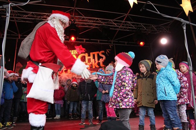 Weihnachtsmarkt Sondershausen er&ouml;ffnet (Foto: Karl-Heinz Herrmann)