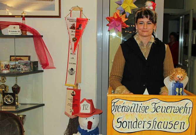 Hase Hops im Weihnachtsstress (Foto: Karl-Heinz Herrmann)