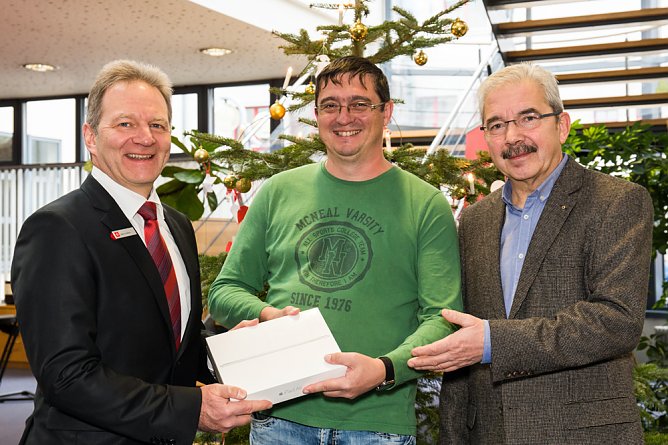 Ja ist denn heute schon Weihnachten� (Foto: Kyffh&auml;usersparkasse)