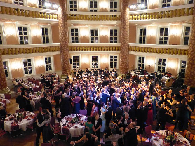 Sondersh&auml;user Schlossball mit Special Guest (Foto: Birgit Susemihl)