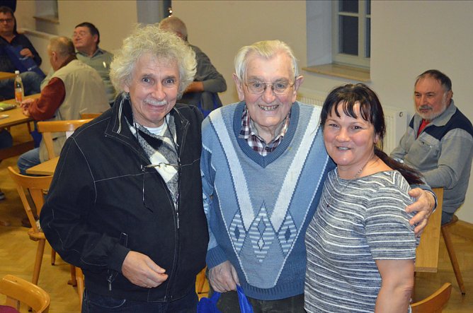 Skatturnier des SV 58 Esperstedt (Foto: Jürgen Schweser) Skatturnier des SV 58 Esperstedt (Foto: Jürgen Schweser)