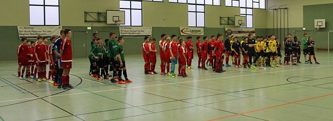 Allianz-Cup gestartet (Foto: Karl-Heinz Herrmann) Allianz-Cup gestartet (Foto: Karl-Heinz Herrmann)