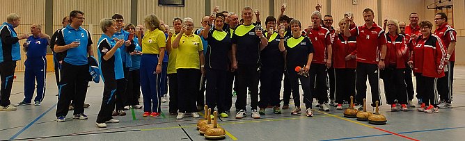 Es läuft gut beim Bosseln (Foto: Martin Kropka) Es läuft gut beim Bosseln (Foto: Martin Kropka)