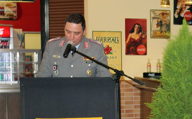 Mit dem "Mammut zum Neujahrsempfang (Foto: Karl-Heinz Herrmann)