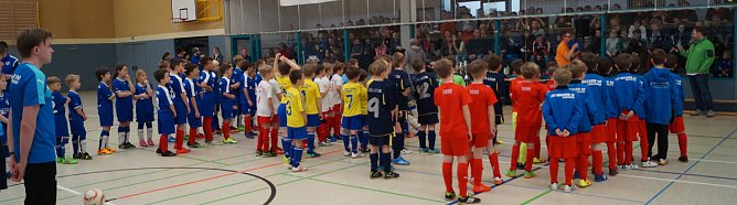 Weil wir f&uuml;r einen guten Zweck kicken (Foto: Steffen Kobrow)