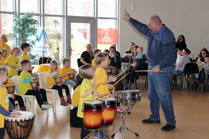 W&auml;nde wackelten wieder (Foto: Karl-Heinz Herrmann)