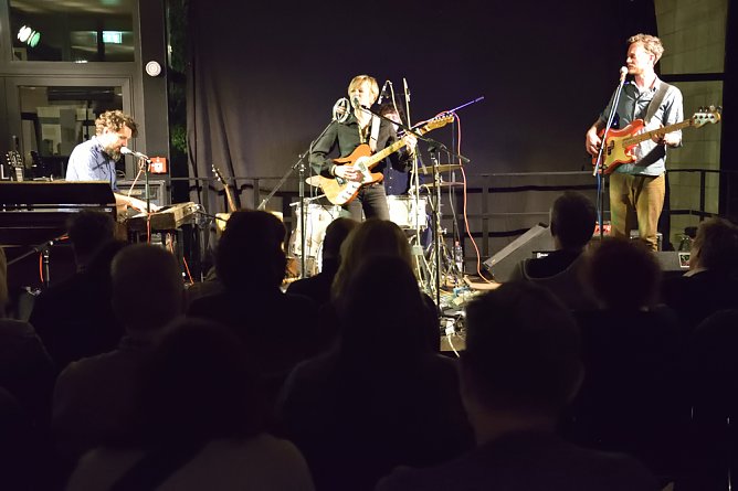 Konzert von Emily Barker & Band aus UK (Foto: Fred Böhme) Konzert von Emily Barker & Band aus UK (Foto: Fred Böhme)