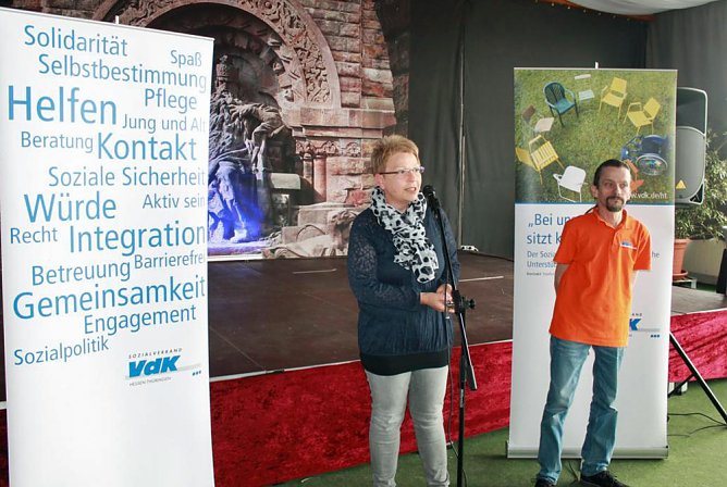 Treffen am Equal Pay Day (Foto: Ina R&ouml;mer)