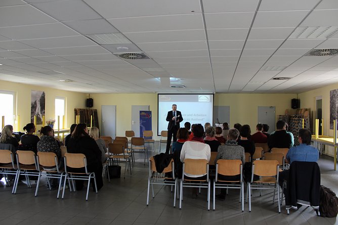 Europapass erhalten (Foto: Karl-Heinz Herrmann) Europapass erhalten (Foto: Karl-Heinz Herrmann)