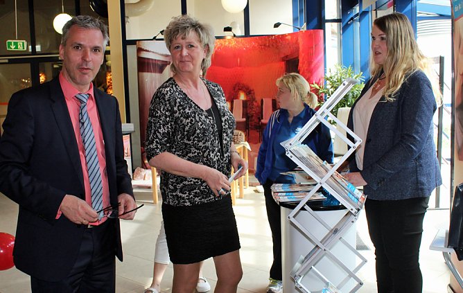 Erfolgreicher Gesundheitstag in der Kyffhäuser Therme (Foto: Karl-Heinz Herrmann) Erfolgreicher Gesundheitstag in der Kyffhäuser Therme (Foto: Karl-Heinz Herrmann)