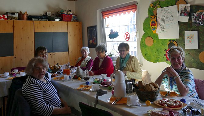 In der DDR geschiedene Frauen trafen sich in Roßleben (Foto: Landratsamt Kyffhäuserkreis) In der DDR geschiedene Frauen trafen sich in Roßleben (Foto: Landratsamt Kyffhäuserkreis)