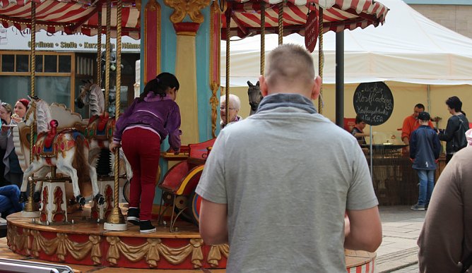 Ostermarkt 2017 war gut besucht (Foto: Karl-Heinz Herrmann) Ostermarkt 2017 war gut besucht (Foto: Karl-Heinz Herrmann)