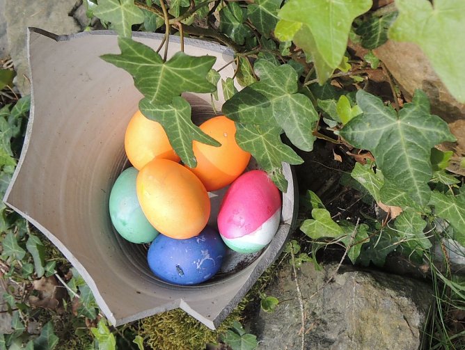 Bei Ostereiern sollte man auf die Herkunft achten. (Foto: Deutscher Tierschutzbund e.V.) Bei Ostereiern sollte man auf die Herkunft achten. (Foto: Deutscher Tierschutzbund e.V.)