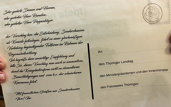 Postkartenaktion zur Gebietsreform kommt (Foto: Karl-Heinz Herrmann) Postkartenaktion zur Gebietsreform kommt (Foto: Karl-Heinz Herrmann)