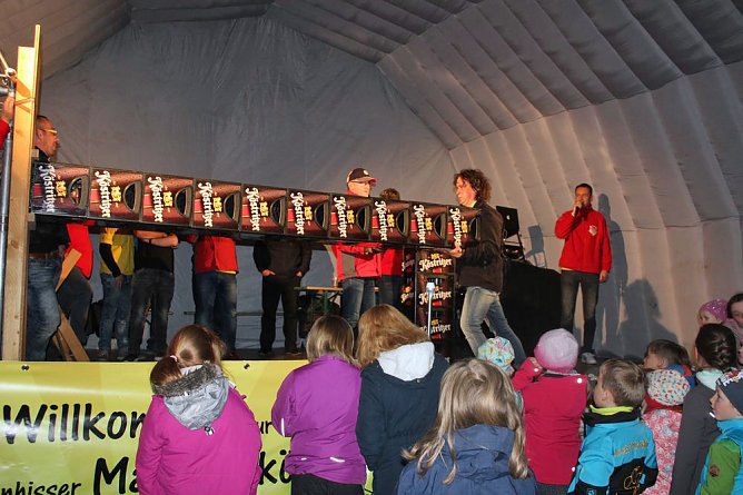 Maibaumk&ouml;nig 2017 gekr&ouml;nt (Foto: Karl-Heinz Herrmann)