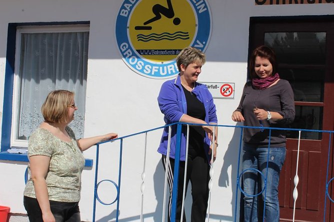 Neue Badesaison wird vorbereitet (Foto: Karl-Heinz Herrmann) Neue Badesaison wird vorbereitet (Foto: Karl-Heinz Herrmann)