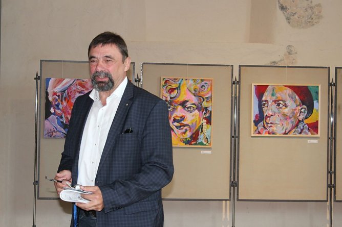 Ausstellung in Cruciskirche er&ouml;ffnet (Foto: Karl-Heinz Herrmann)