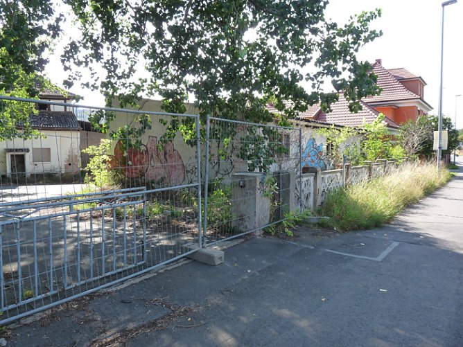 Alter Backwarenbetrieb (Foto: Karl-Heinz Herrmann)