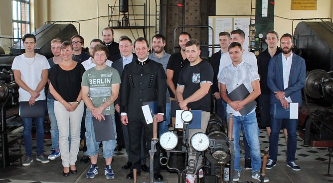 Bergbautechnologen beendeten Ausbildung (Foto: Karl-Heinz Herrmann)