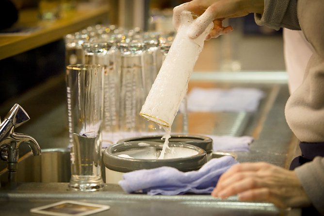 Bar (Foto: Gewerkschaft NGG)