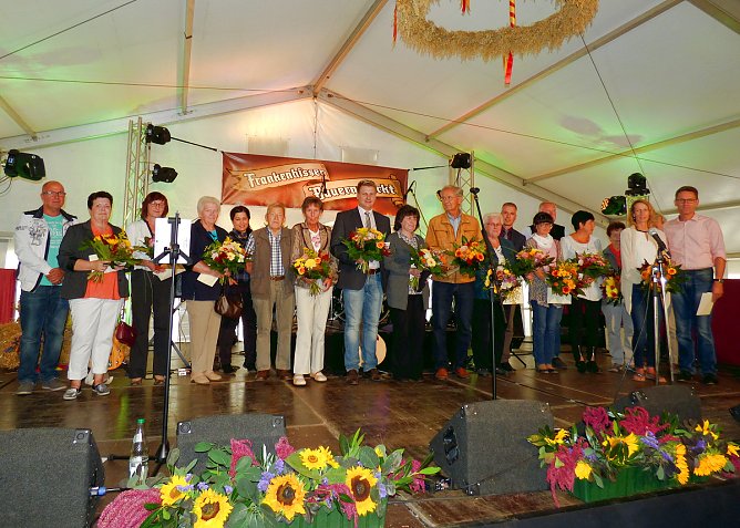 Beim Bauernmarkt wird abgerechnet (Foto: Stadtmarketing Bad Frankenhausen)