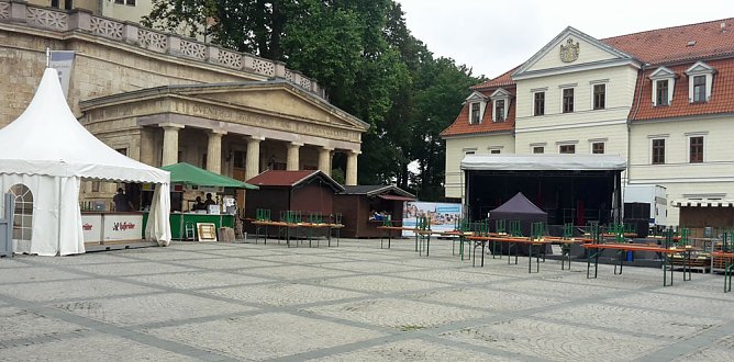 Es wird gerichtet (Foto: Karl-Heinz Herrmann)