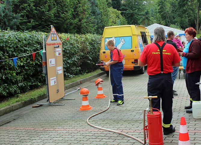 Neben G&ouml;ldner gefeiert (Foto: Karl-Heinz Herrmann)