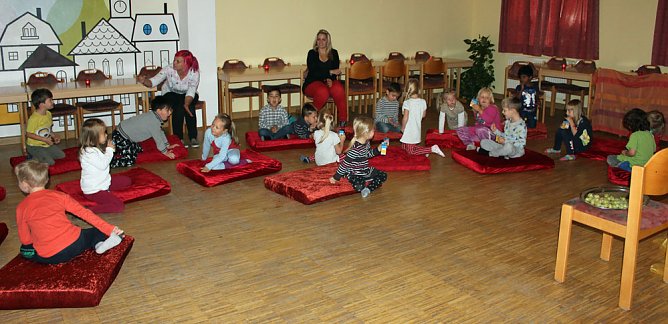 Vorlesen international (Foto: Karl-Heinz Herrmann)