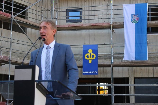 Richtfest an Gemeinschaftsschule gefeiert (Foto: Karl-Heinz Herrmann)