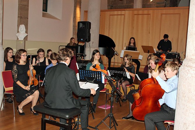 Kleiner Vorgeschmack auf Noten mit DIP (Foto: Karl-Heinz Herrmann)