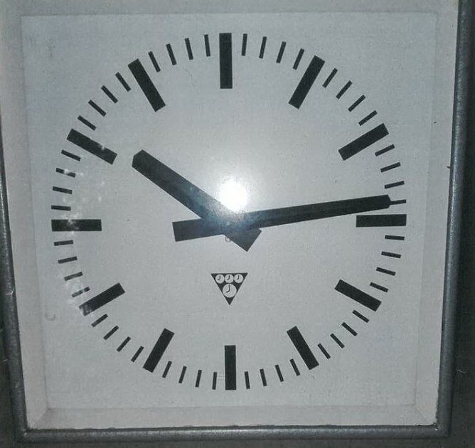 Bahnhofsuhr gefunden (Foto: Bundespolizei)